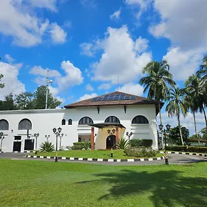 4* Hotel Ponderosa Golf & Country